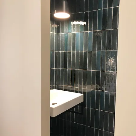 Апартаменты Mayerbeer - 2 Bedrooms With Balcony *