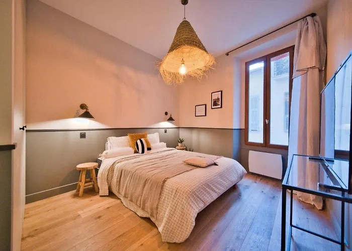 Mayerbeer - 2 Bedrooms With Balcony Appartement Nice
